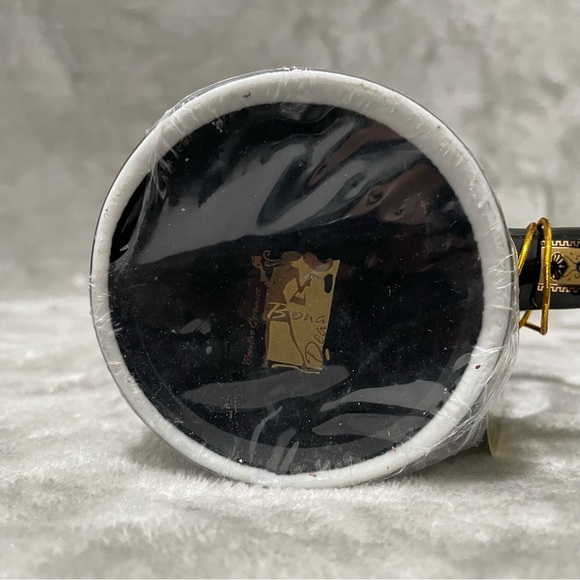 Creative Ceramics Bona Dea Black and Gold Greek Motif Mug - Picture 5 of 12
